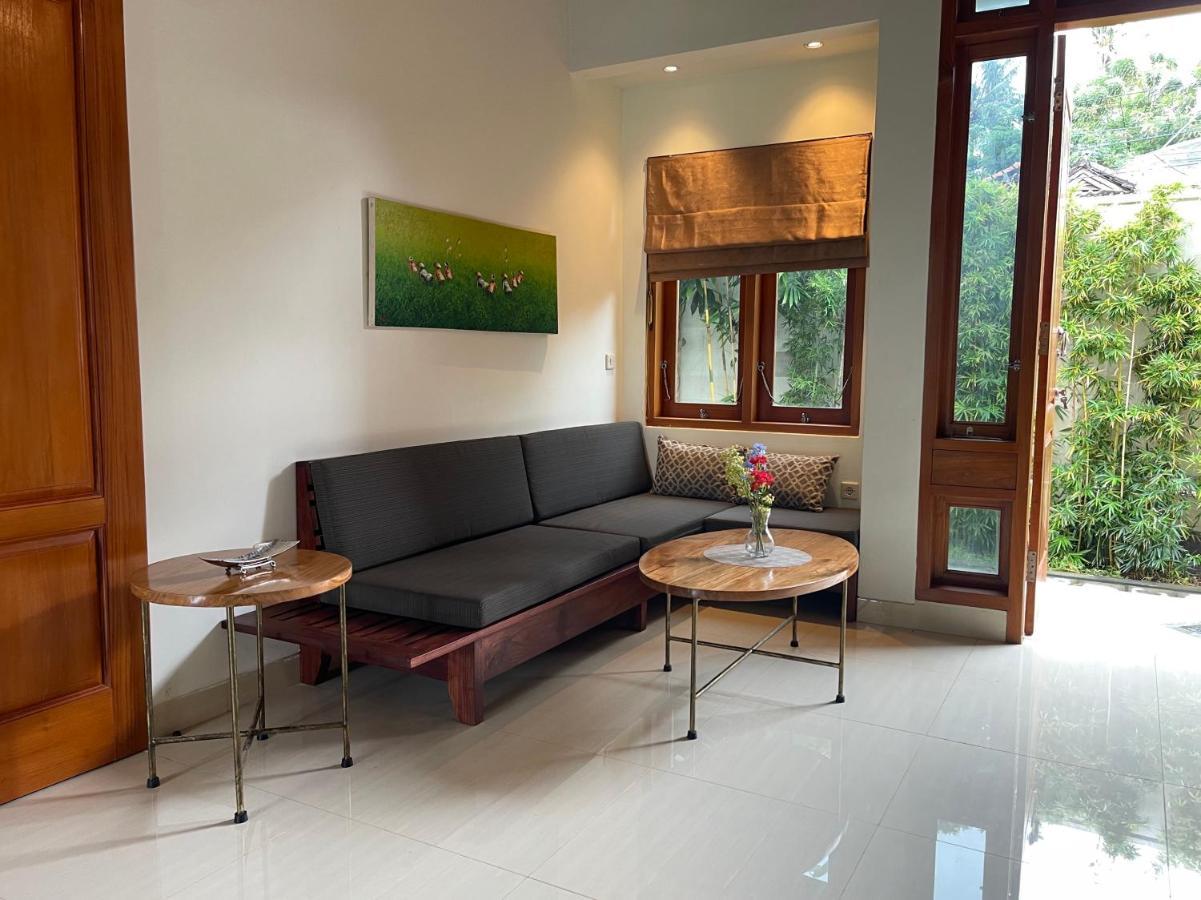 Villa Casa Shanti Deluxe 罗威那 外观 照片